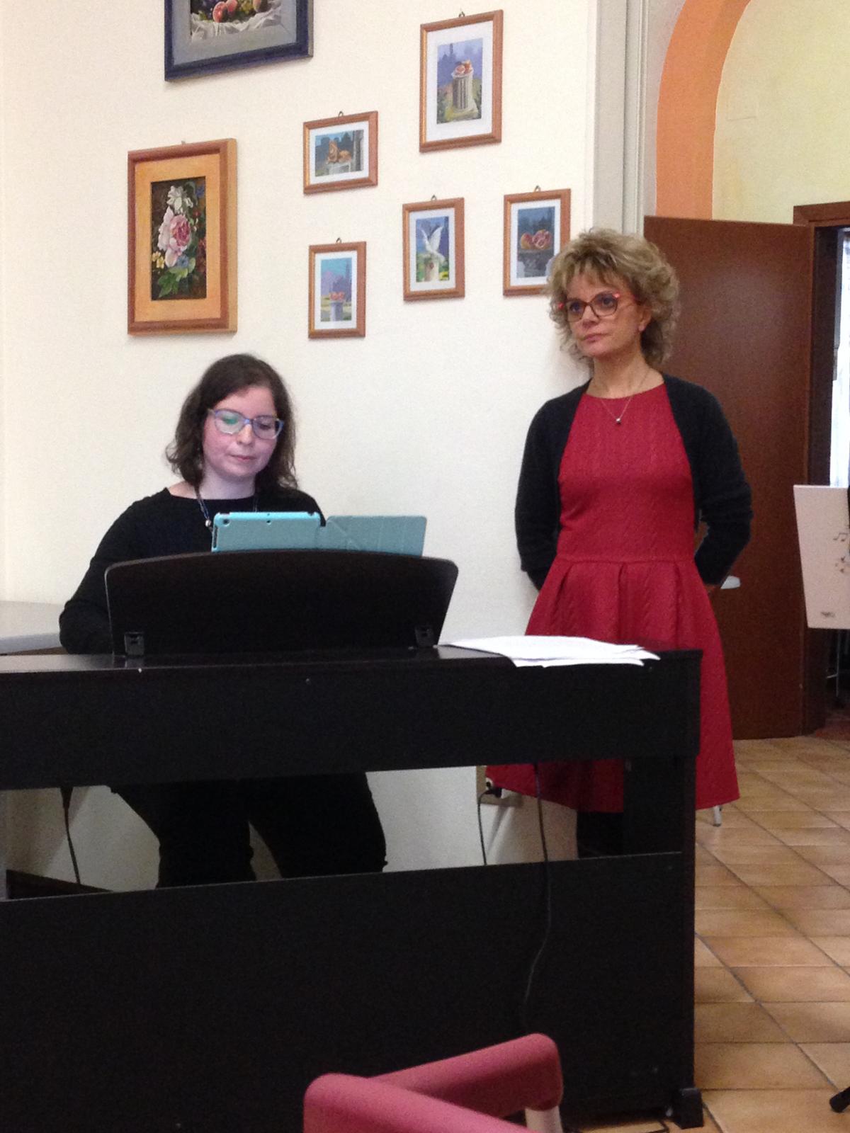 Testimonianza durante un evento pubblico